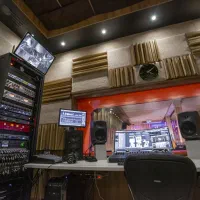 صدابرداری ، میکس و مسترینگ ، آهنگسازی و فروش بیت