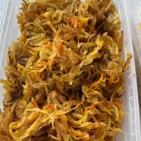 پیاز سرخ شده خلالی و نگینی