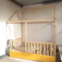 سلام تخت چوبی مناسب برای اتاق خواب یا حیاط