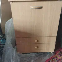 میز چرخ خیاطی  کاملا سالم