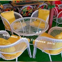 صندلی باغی ویلایی رنگ‌بندی مشکی و سفید|صندلی و نیمکت|تهران, زیبادشت|دیوار