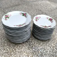فروش چینی گل‌سرخ میوه‌خوری و شیرینی خوری