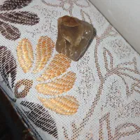 یاقوت قهوه ای درخشان|جواهرات|مشگین شهر, |دیوار