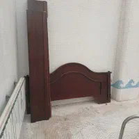 تخت خواب قهوه ای صحیح وسالم