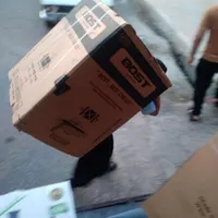 اسباب کشی اتوبارکارگر ۴۰۰ماشین ۹۰۰