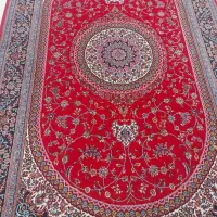 یک جفت فرش زمینه قرمز فوق العاده تمیز