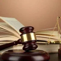 جذب کارآموز وکیل پایه یک خانم