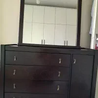 سرویس خواب درحد نو وسالم .چوب هست