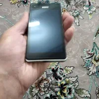 اکسپریا وی فورجی کلکسیونی سالم تمیز|موبایل|قم, شاه ابراهیم|دیوار