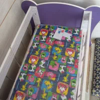 تخت گهواره ای کودک