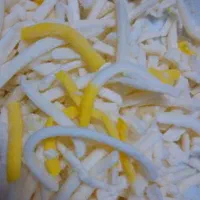 کارگر بسته بندی پنیر پیتزا/جای خواب/غذا/بیمه