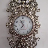 ساعت دیواری