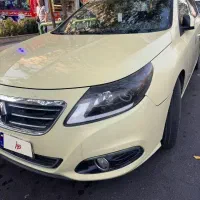 رنو سفران تاکسی فرودگاه