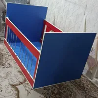 تخت کودک.قیمت۳۵۰هزار|تخت و صندلی بچه|بروجن, |دیوار