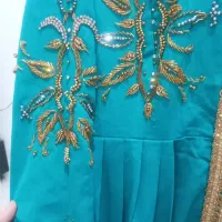 مجلسی|لباس|اهواز, سیصد دستگاه|دیوار