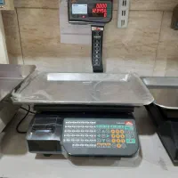 ترازو ۵۰ کیلو پلاس ۷ رقمی|فروشگاه و مغازه|کرج, جهانشهر|دیوار