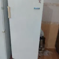 یک عدد یخچال کارکرده10میلیون