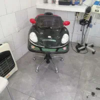 فروش فوقالعاده دکور پیرایش مردانه با صندلی کودک|آرایشگاه و سالنهای زیبایی|شیراز, کوزه گری|دیوار