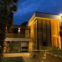 ویلا باغ مدرن 300 متری دوبلکس سنددار در قلب انزلی|فروش خانه و ویلا|رشت, گلسار|دیوار