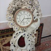 ساعت در حد نو رنگ شیری