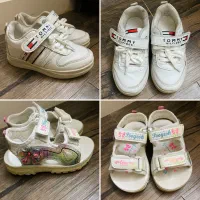 کفش و لباس کودکانه