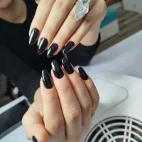 کاشت تخصصی ناخن مروارید