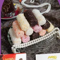 شیرینی میشکا و ساقه عروس