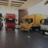 نیسان وانت خاور کارگر حرفه ی تمام وقت شبانه روزی
