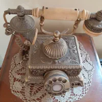 تلفن قدیمی آنتیک فوق خاص