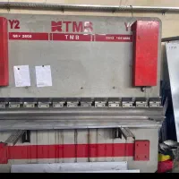 استخدام  در کارگاه آسانسور. ورقکاری
