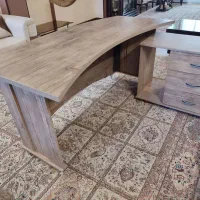 میز اداری بسیار تمیز و در حد نو|مبلمان اداری|نجفآباد, فردوسی شمالی|دیوار