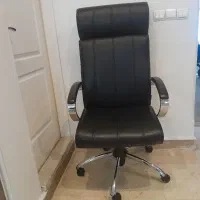 صندلی چرخدار