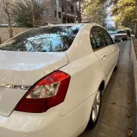 جیلی امگرند سفید ۲۰۱۳ (وارداتی)|خودرو سواری و وانت|کرج, شهرک مترو|دیوار