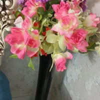 گل و گلدون