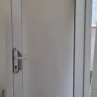 درب upvc با شیشه دوجداره نو
