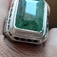 زمرد غول پیکر آفریقایی