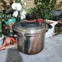 زودپز نه لیتری|ظروف پخت‌وپز|شیراز, پودنک|دیوار