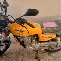 موتورسیکلت عرشیا