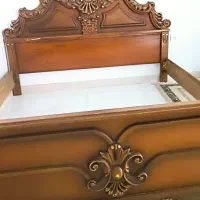 تخت چوبی اصل با منبت کار دست