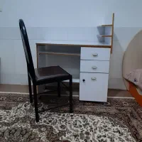 میز تحریر|میز تحریر و کامپیوتر|قم, ژاندارمها|دیوار