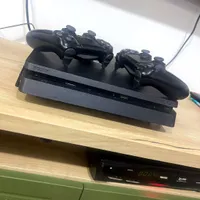 ps4 درحد نو دو دسته
