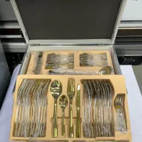 سرویس قاشق و چنگال ۲۴ نفره با چمدان|ظروف سرو و پذیرایی|کرج, برغان|دیوار