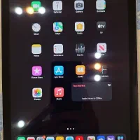 Apple iPad 6th Generation wifi 32 GB