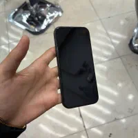 آیفون ۱۶ نرمال
