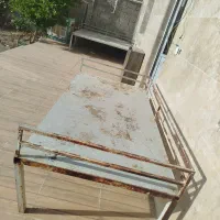 سه لنگه تخت آهنی