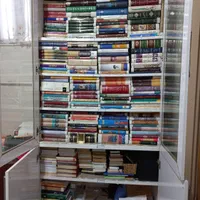دو کتابخانه همراه کتاب|کتاب و مجله تاریخی|تهران, میدان ولیعصر|دیوار