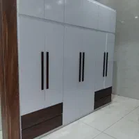 کمد دیواری دستگیره چوبی.کمددیواری دو رنگ