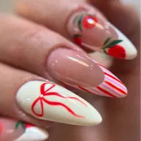 تخفیف ویژه کاشت ناخن و مژه و کراتین ومیکاپ و شنیون