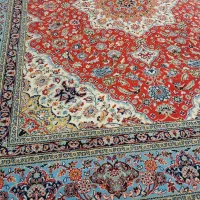 یک عددفرش و یک گلیم فرش