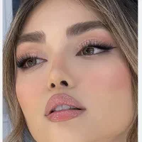 نیازمند مدل میکاپ